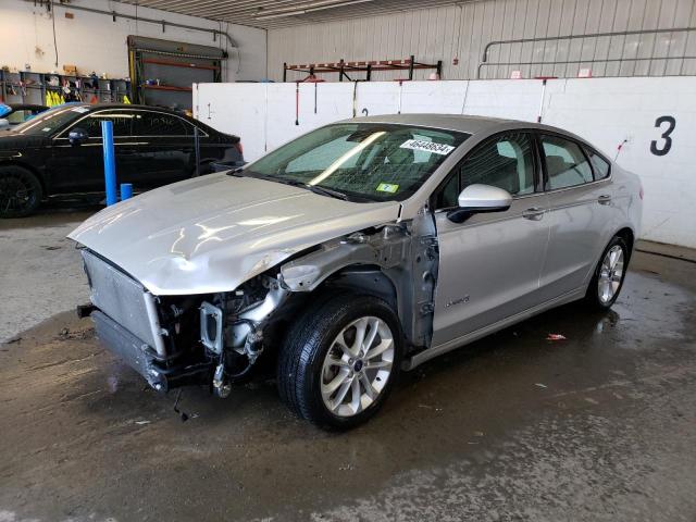 Lot #2423595125 2019 FORD FUSION SE salvage car
