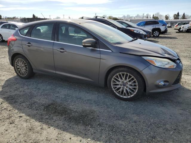 Lot #2425384445 2012 FORD FOCUS SEL salvage car