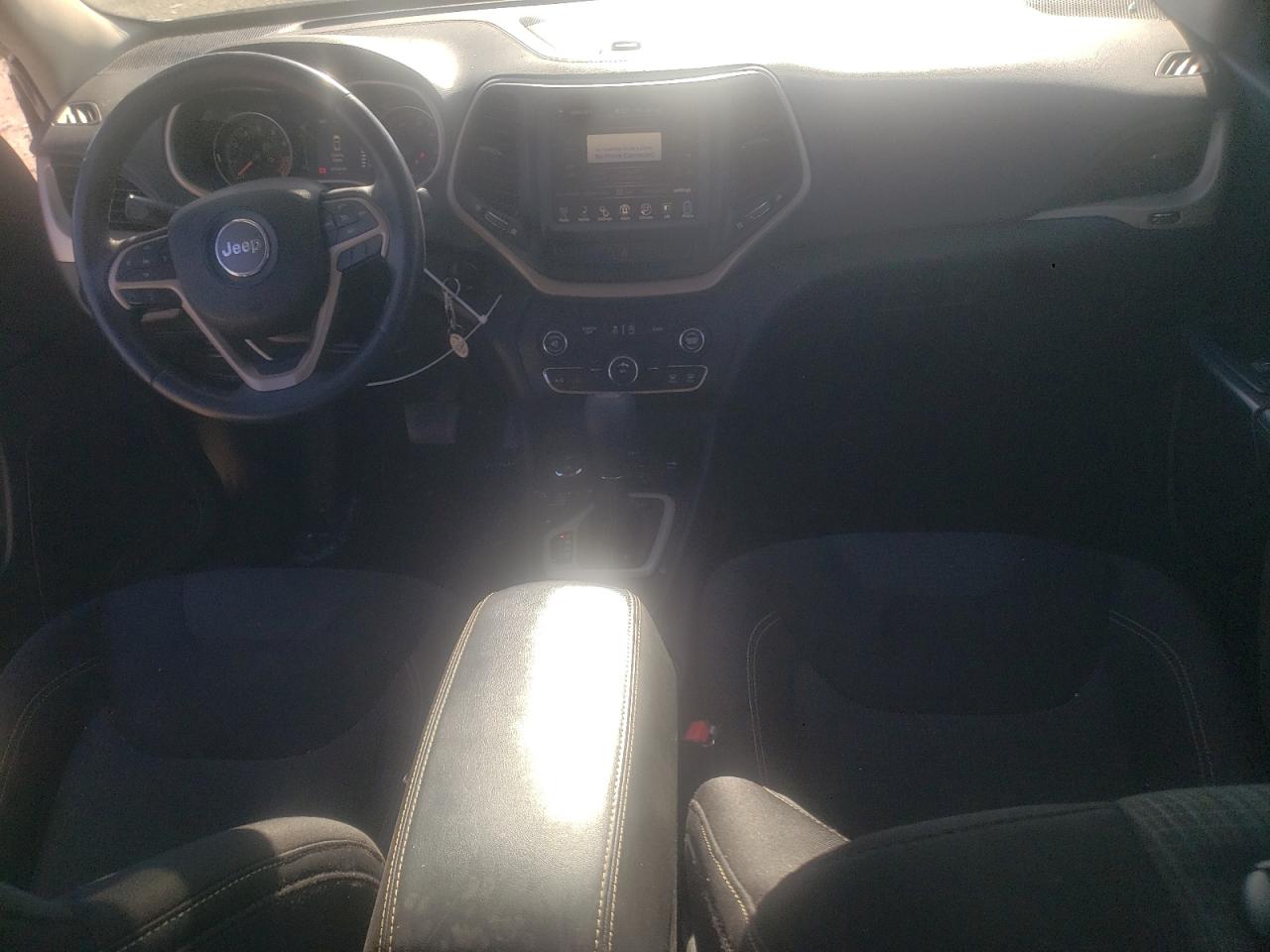 JEEP GRAND CHEROKEE LATITUDE