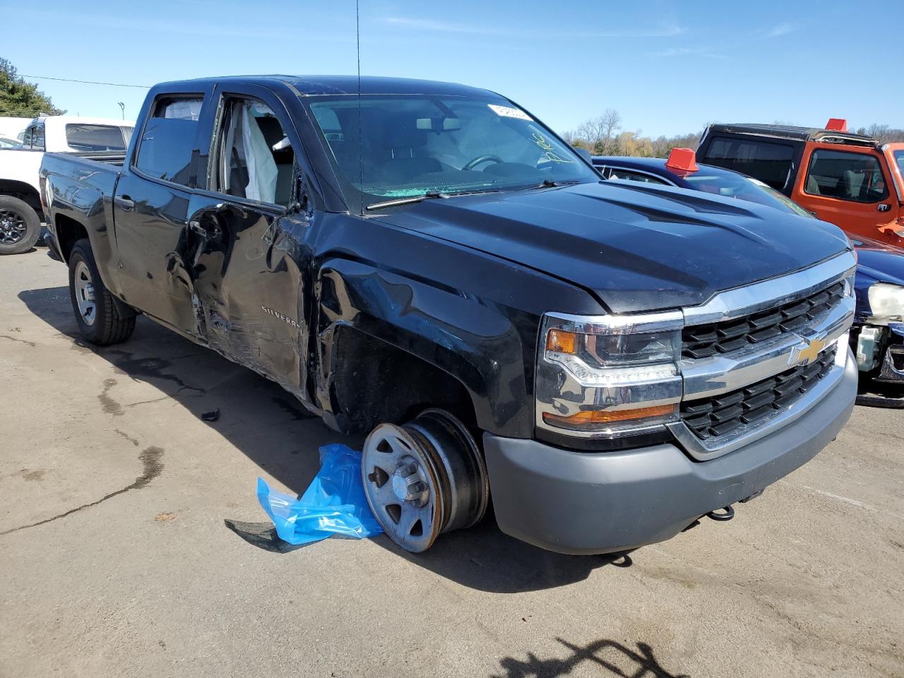 2018 Chevrolet Silverado K1500 vin: 3GCUKNEH2JG182644