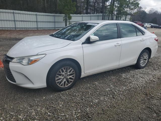 Lot #2470657129 2016 TOYOTA CAMRY LE salvage car
