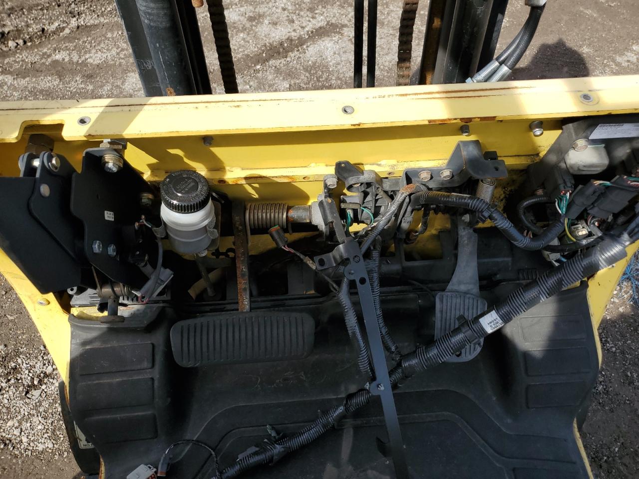 Lot #3242633577 2006 HYST FORKLIFT