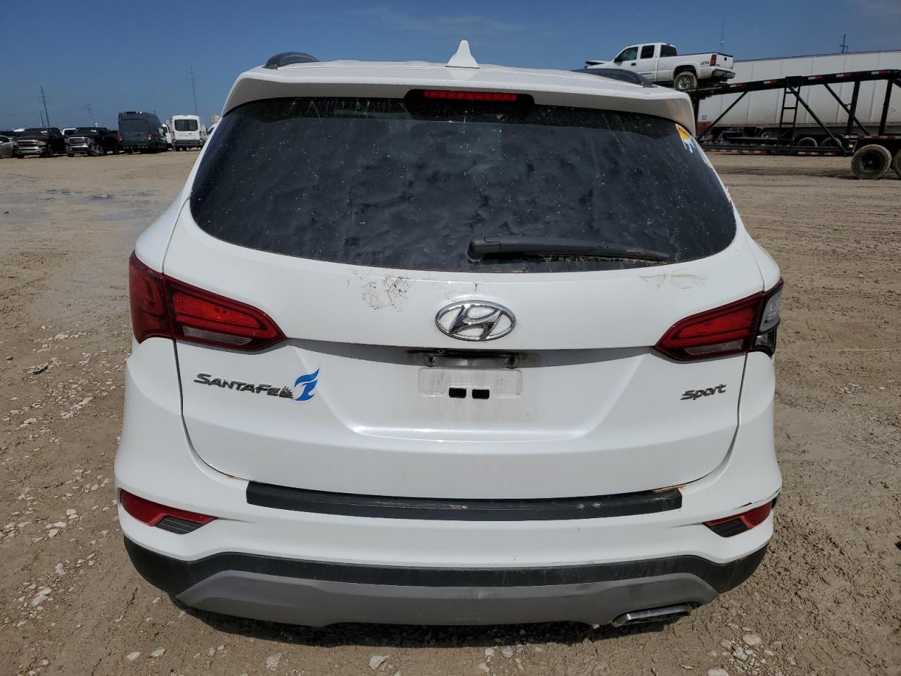 5XYZU3LB7JG554545 2018 Hyundai Santa Fe Sport