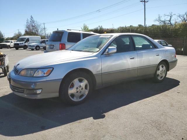 Lot #2452765479 2000 LEXUS ES 300 salvage car