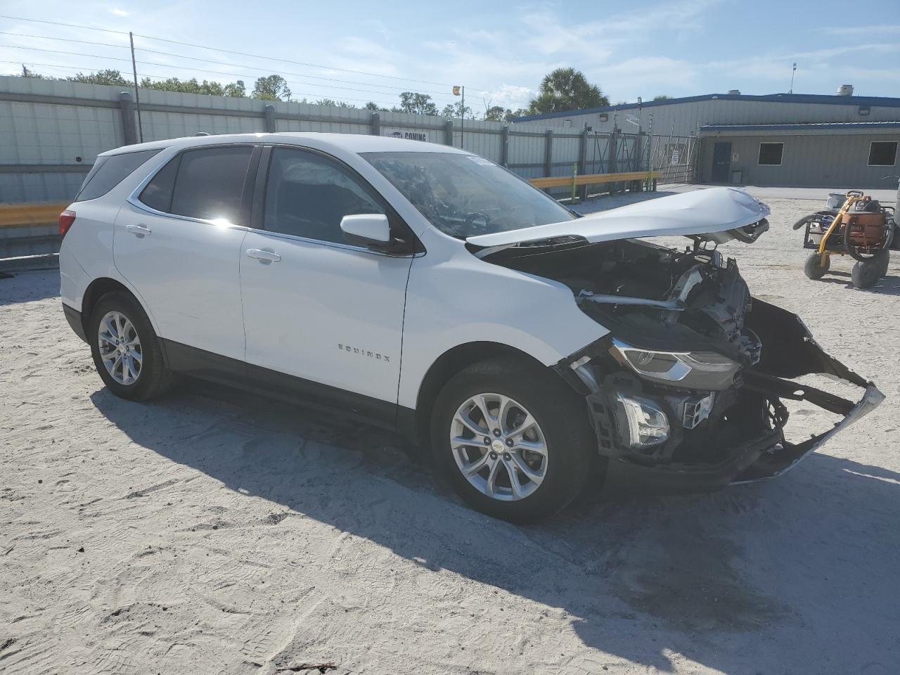 3GNAXSEVXJS572288 2018 Chevrolet Equinox Lt