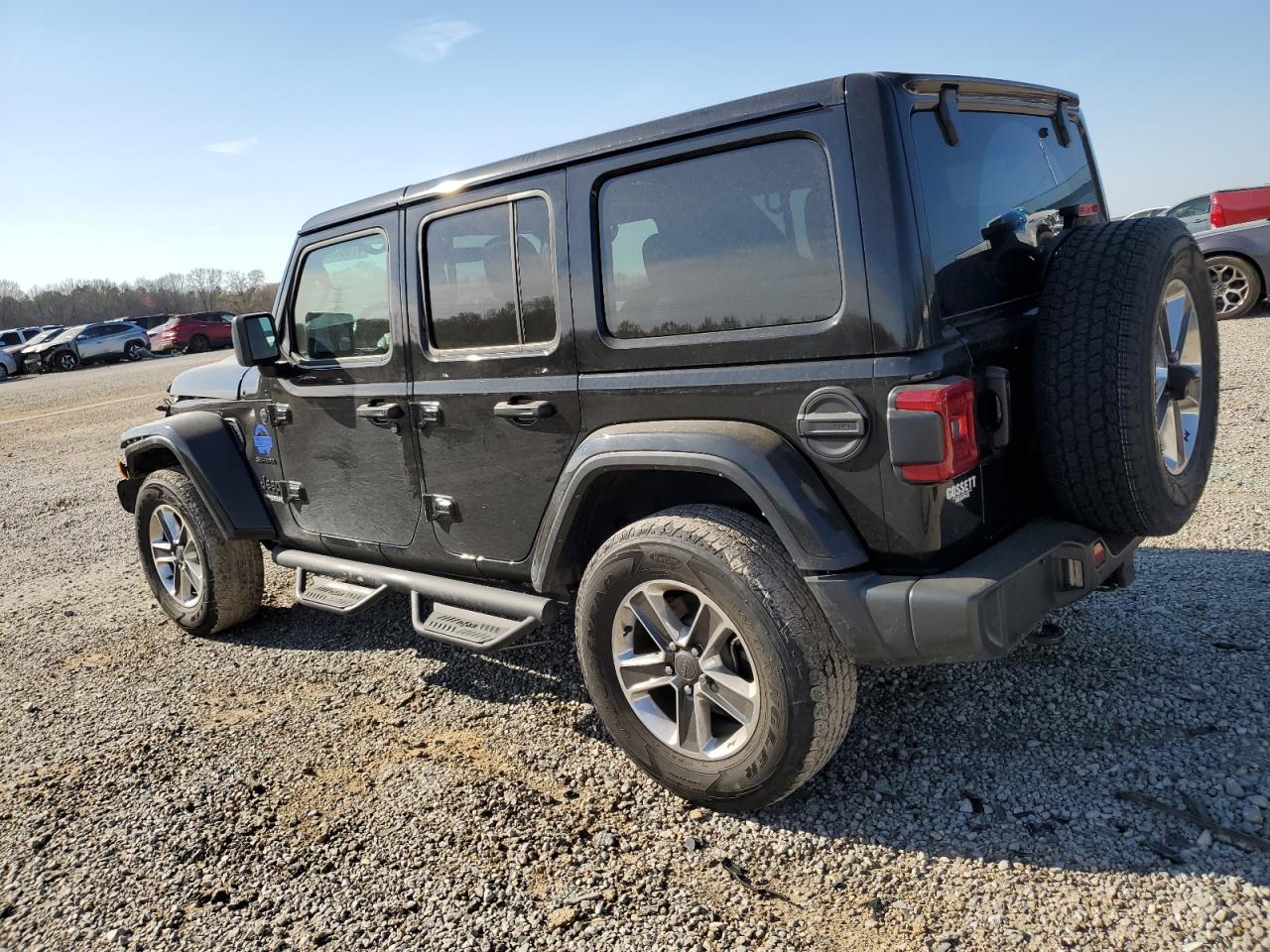 1C4HJXEN9MW777082 2021 Jeep Wrangler Unlimited Sahara