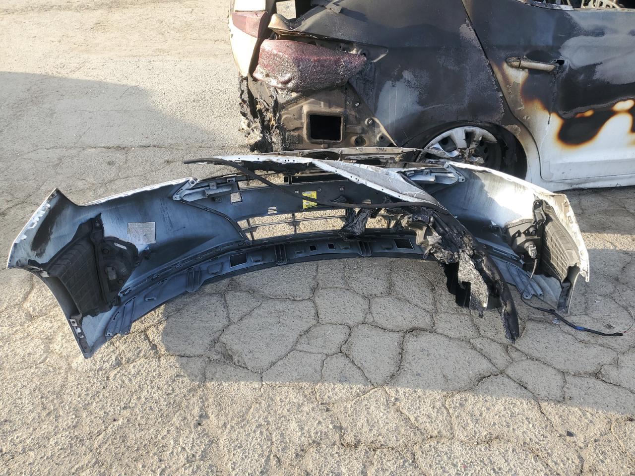 5NPD74LF9KH449090 2019 Hyundai Elantra Se