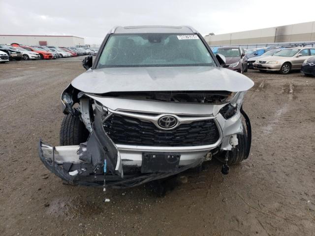 VIN 5TDGZRBH7MS552819 2021 Toyota Highlander, Xle no.5