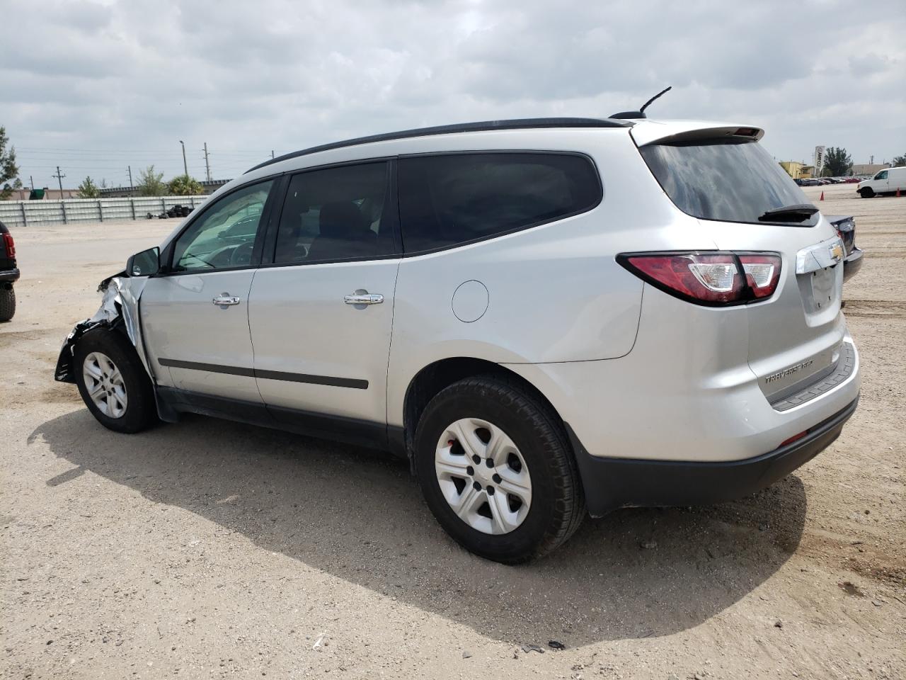 1GNKVFED8HJ346156 2017 Chevrolet Traverse Ls