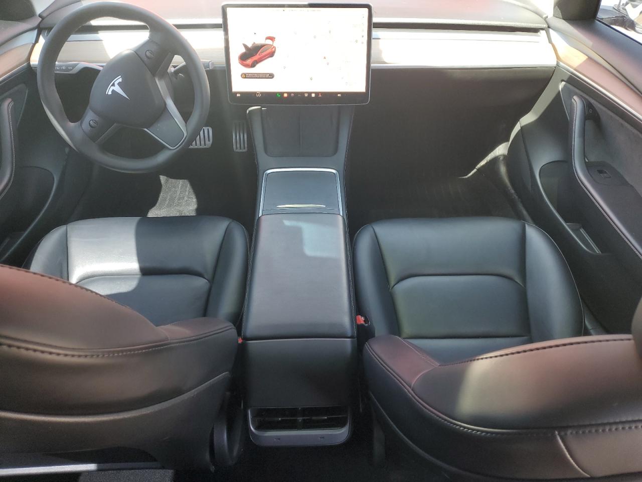 5YJ3E1EC9NF202108 2022 Tesla Model 3