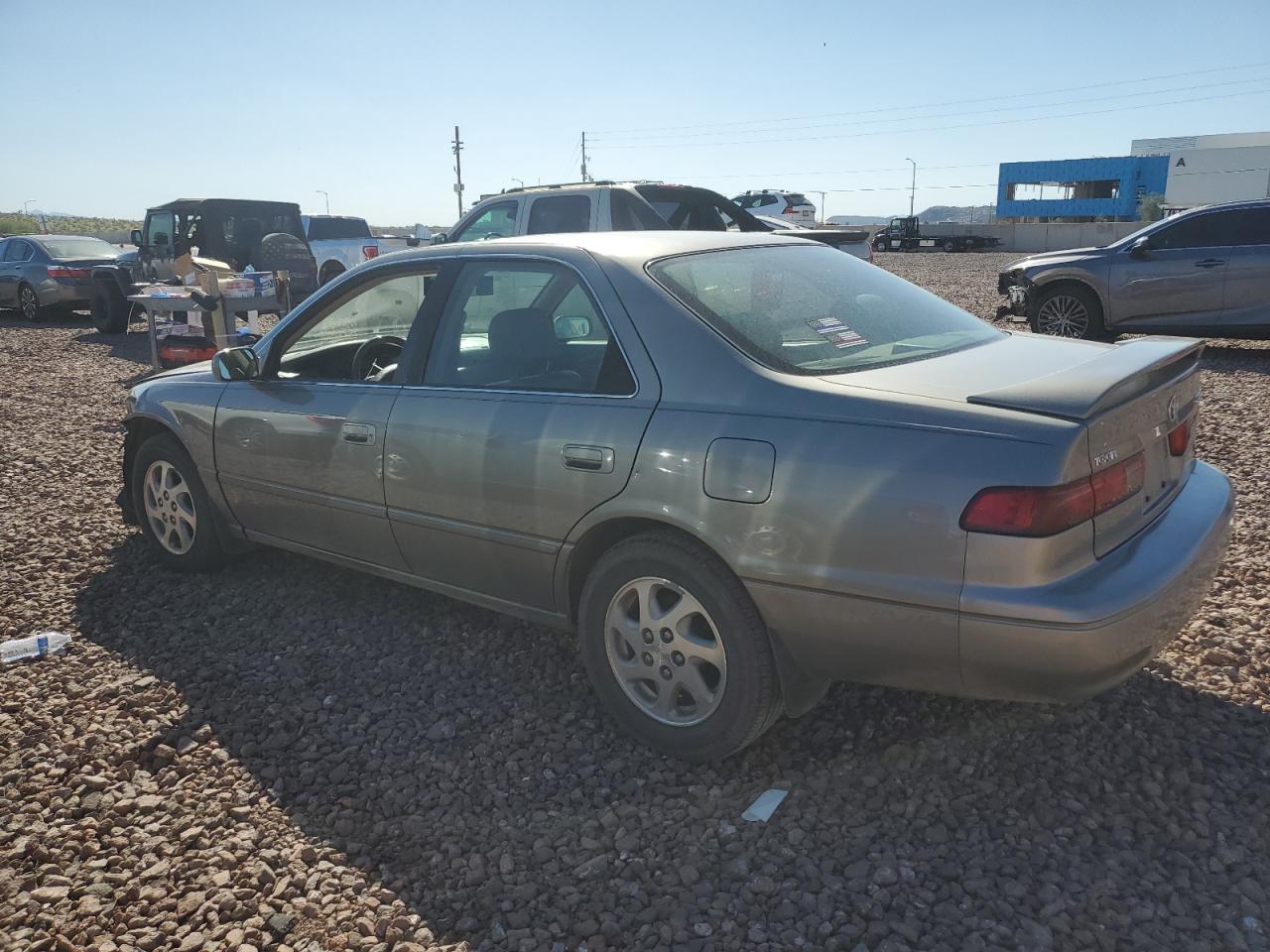 JT2BF28KXX0158146 1999 Toyota Camry Le