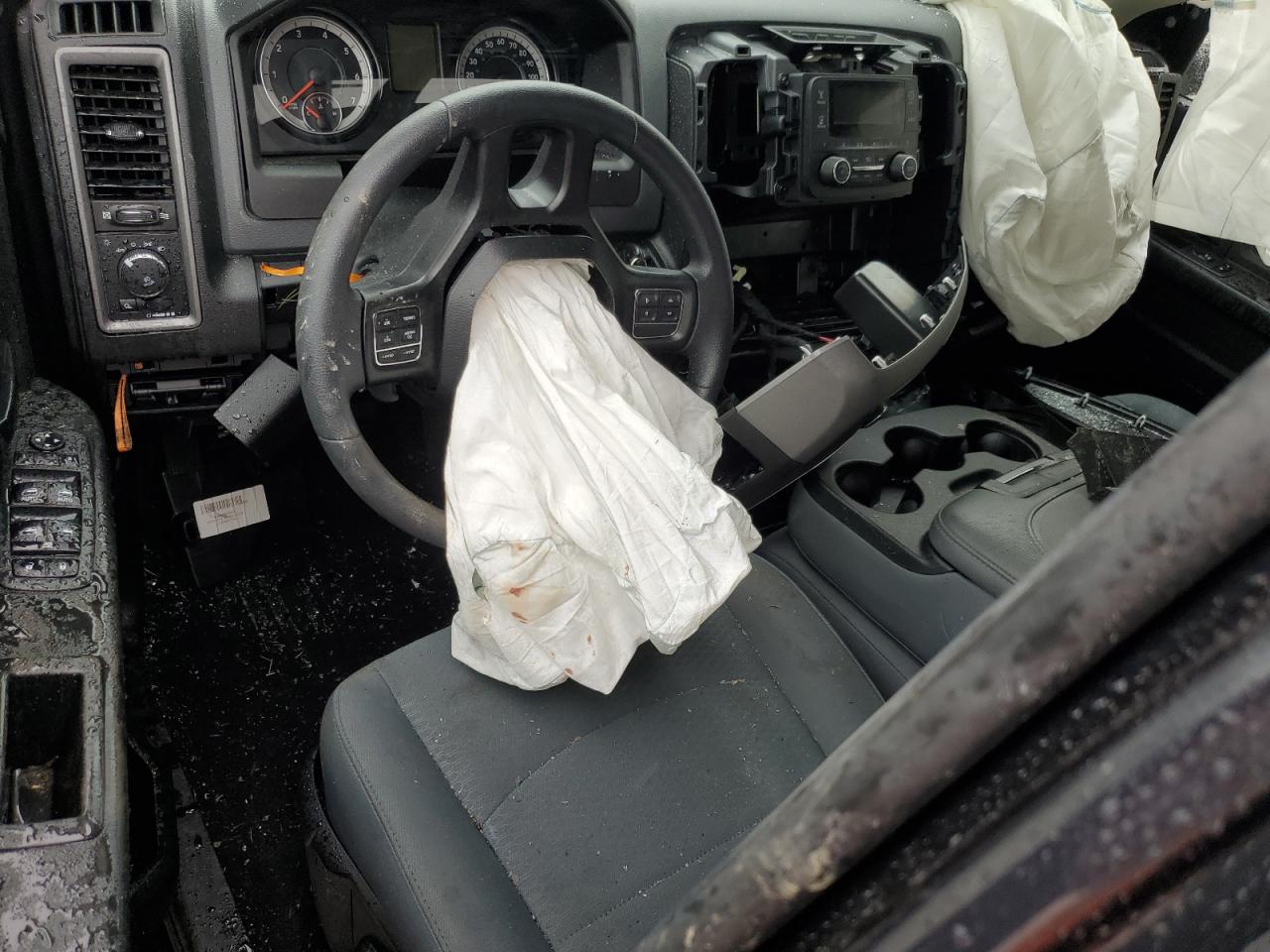 3C6RR7KT4JG270043 2018 Ram 1500 St