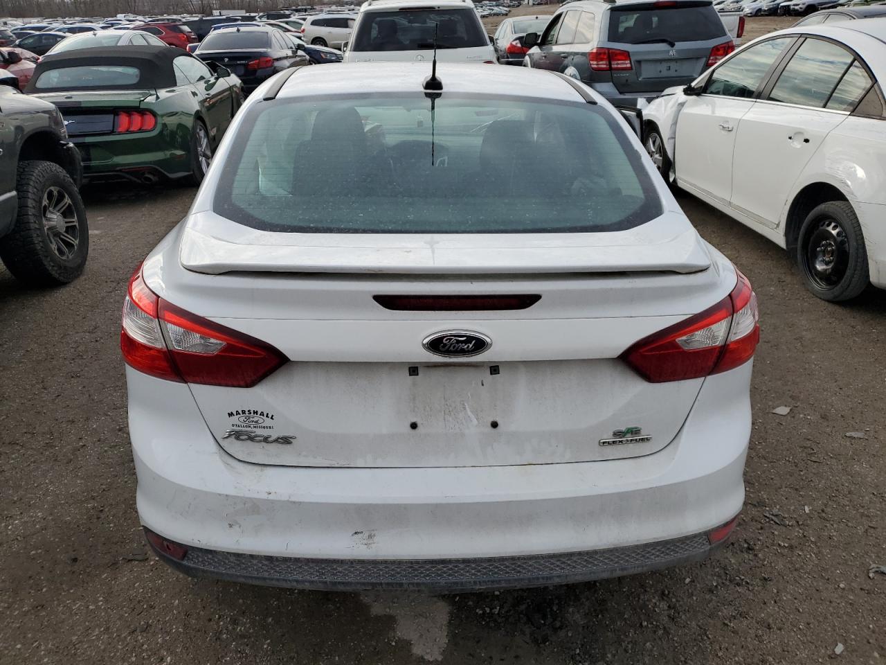 1FAHP3F22CL466952 2012 Ford Focus Se