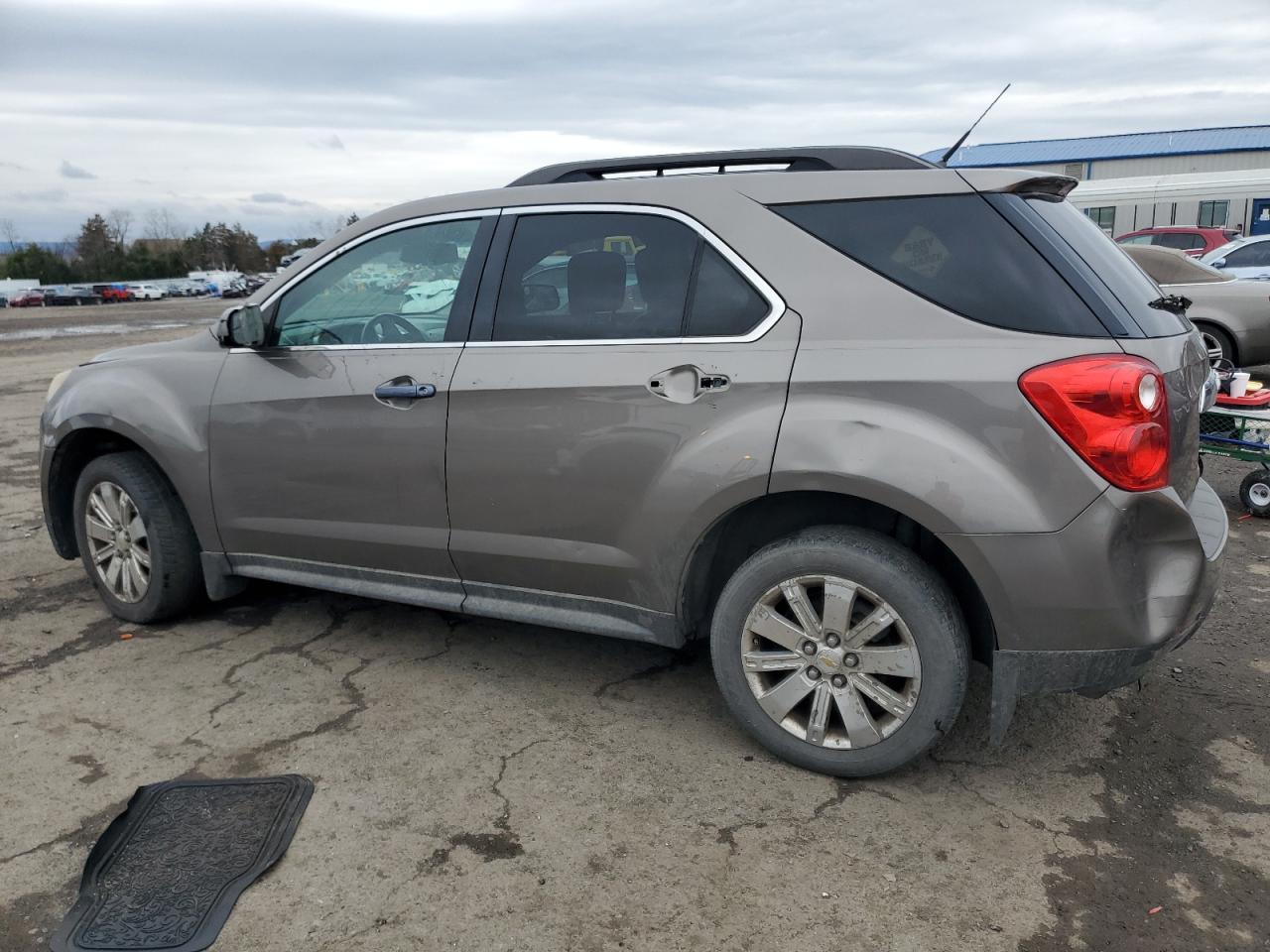 2CNFLNEC5B6380962 2011 Chevrolet Equinox 2Lt