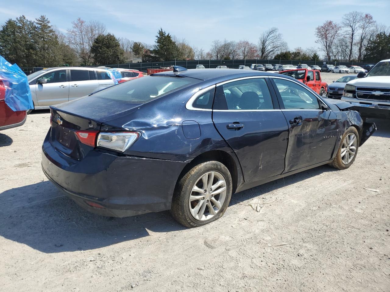 1G1ZD5ST4JF185015 2018 Chevrolet Malibu Lt