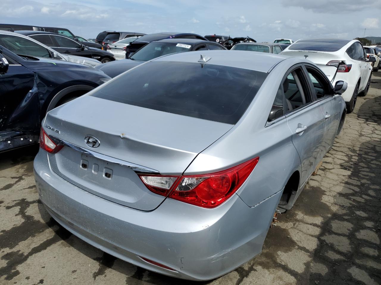 5NPEB4AC1DH674263 2013 Hyundai Sonata Gls