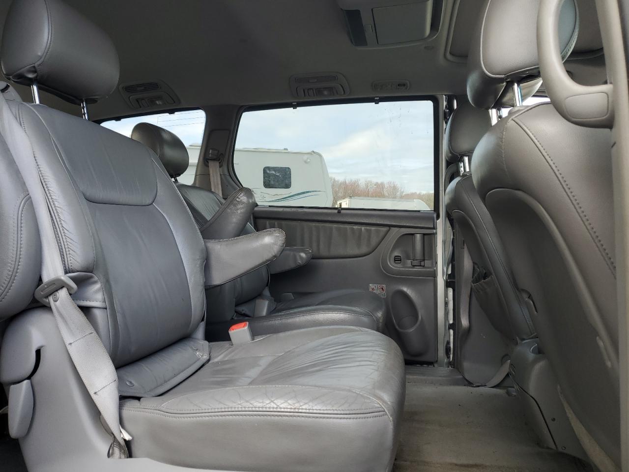 5TDBA22C66S071024 2006 Toyota Sienna Xle