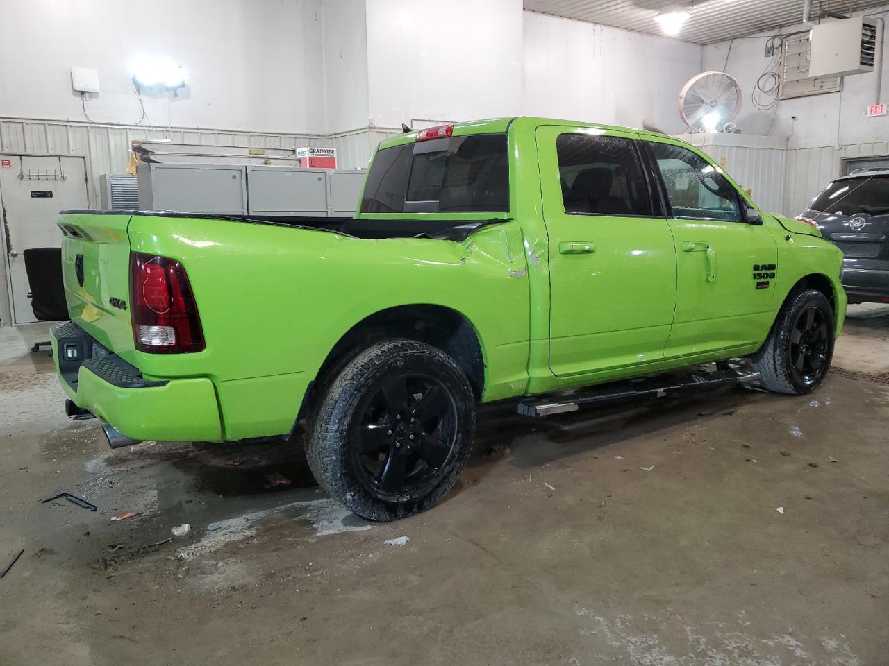 1C6RR7MTXHS828171 2017 Ram 1500 Sport