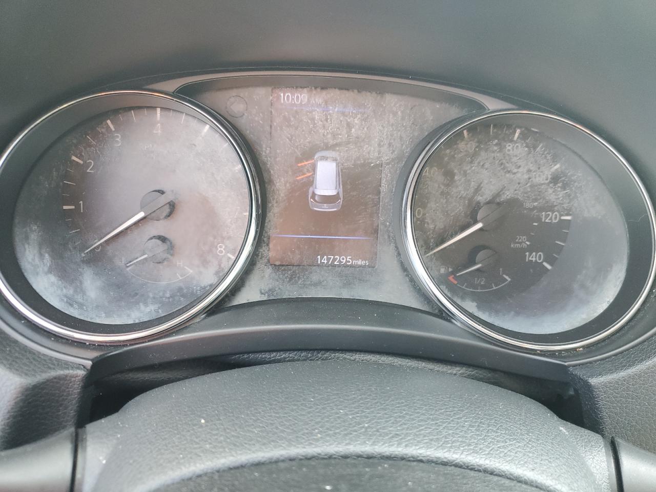 5N1AT2MT4JC738715 2018 Nissan Rogue S