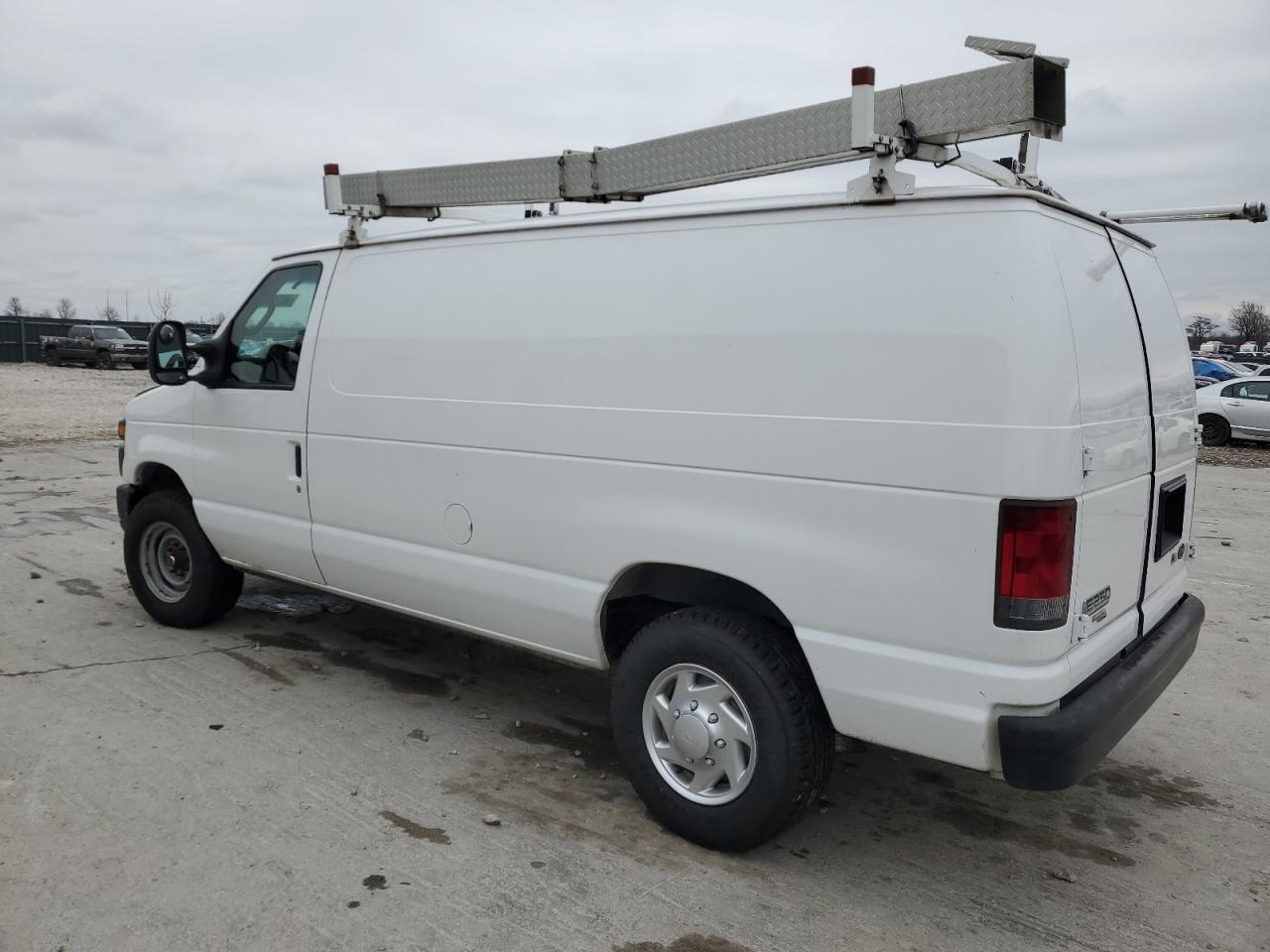 1FTNE2EL2BDA18212 2011 Ford Econoline E250 Van