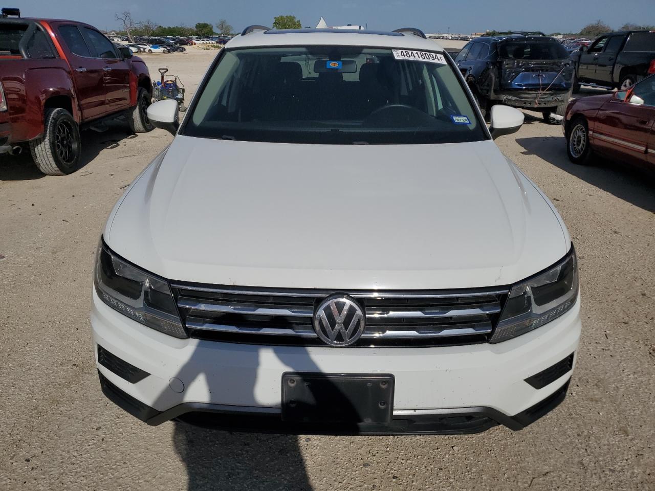 3VV3B7AX5KM139392 2019 Volkswagen Tiguan Se