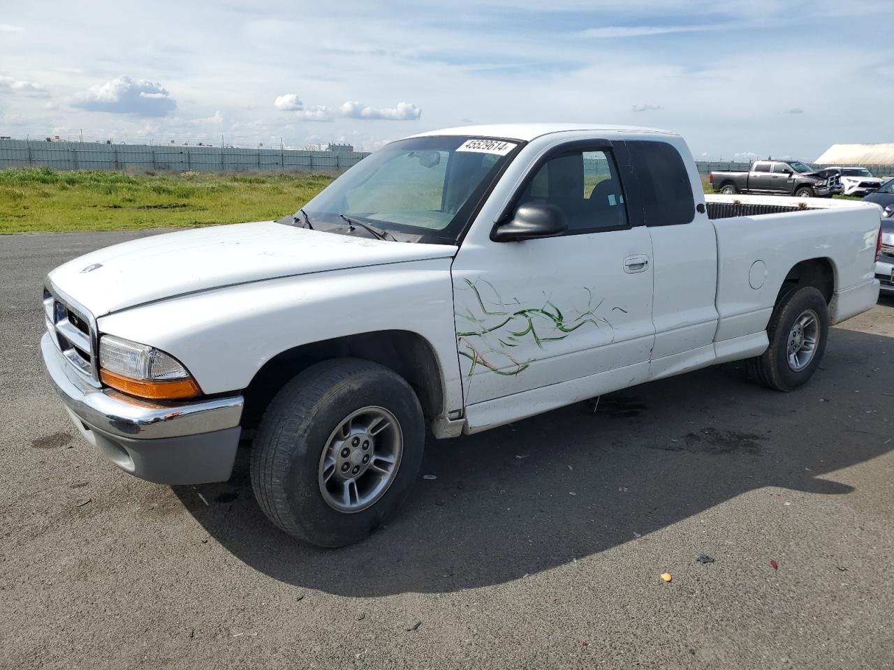 1B7GL22X4YS600435 2000 Dodge Dakota