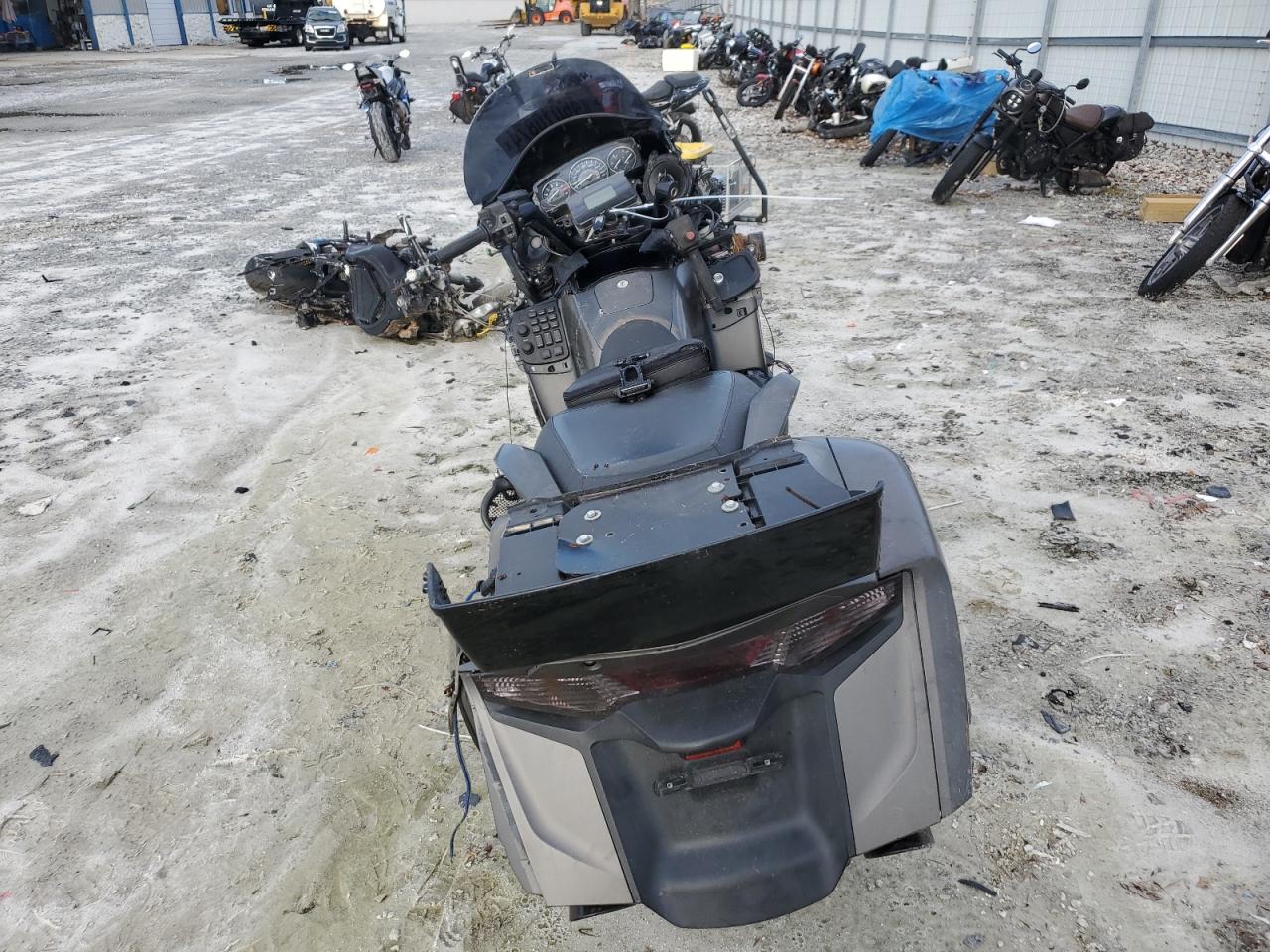 JH2SC6842FK200540 2015 Honda Gl1800 B JH2SC6842FK200540 2015 Honda Gl1800 B