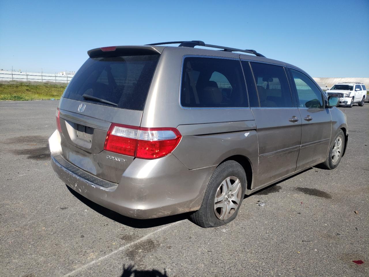 5FNRL38655B042150 2005 Honda Odyssey Exl