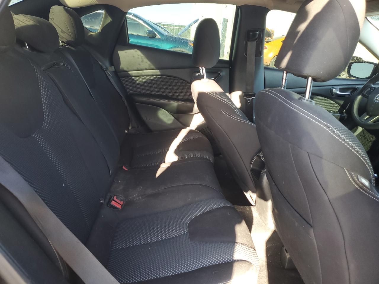 1C3CDFBB9FD403743 2015 Dodge Dart Sxt