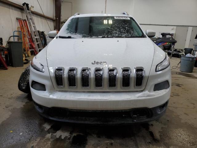 2016 Jeep Cherokee Latitude VIN: 1C4PJMCB8GW100807 Lot: 43976154