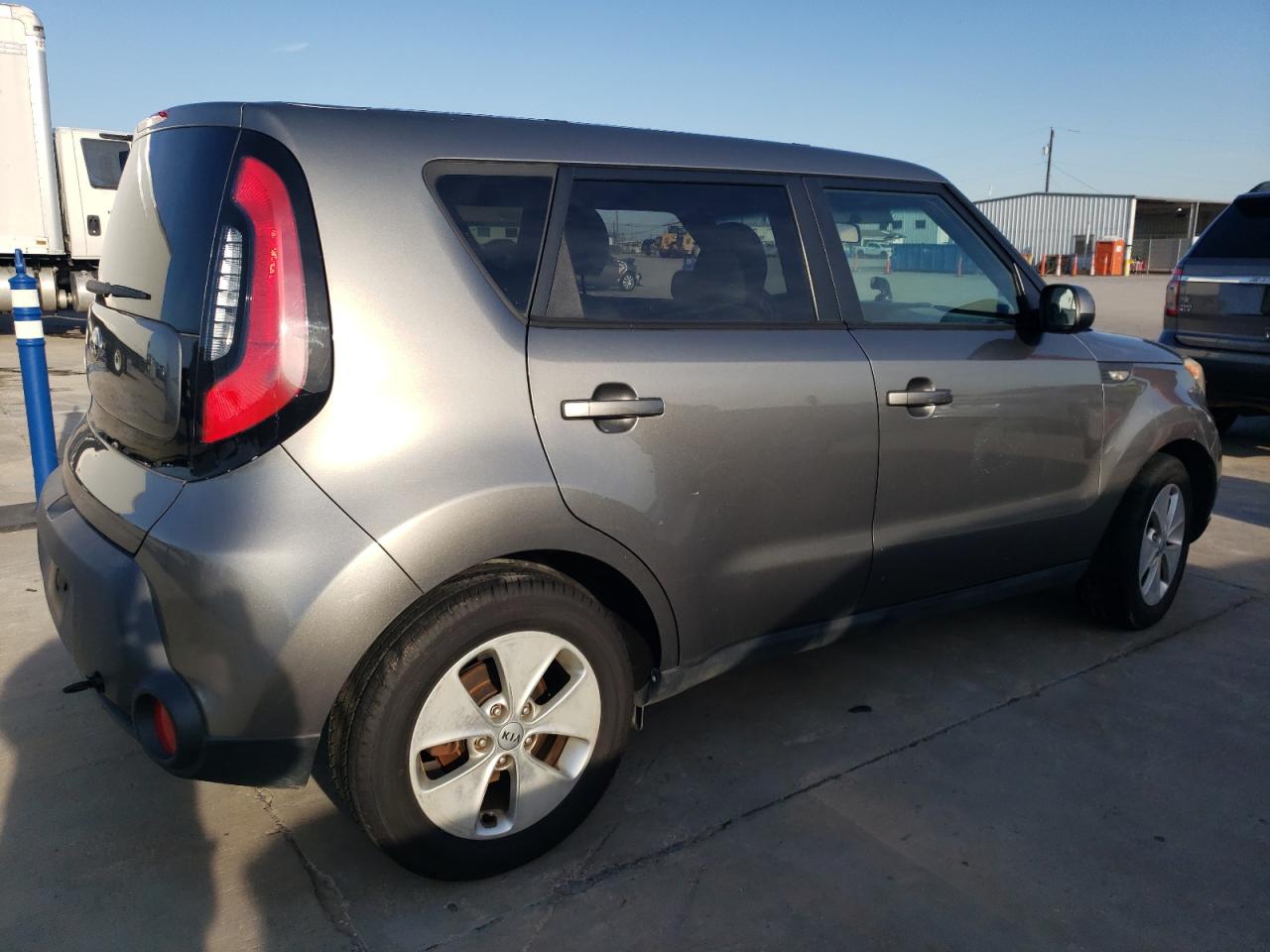 2014 Kia Soul vin: KNDJN2A24E7004648