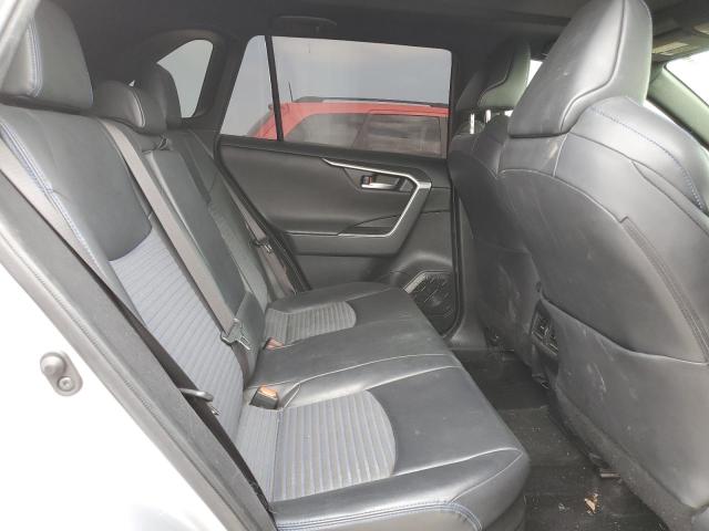 2019 TOYOTA RAV4 XSE - JTMEWRFVXKJ009135