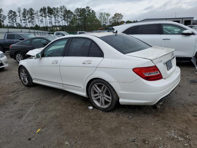 VIN WDDGF4HB3EA948992 2014 Mercedes-Benz C-Class, 250 no.2