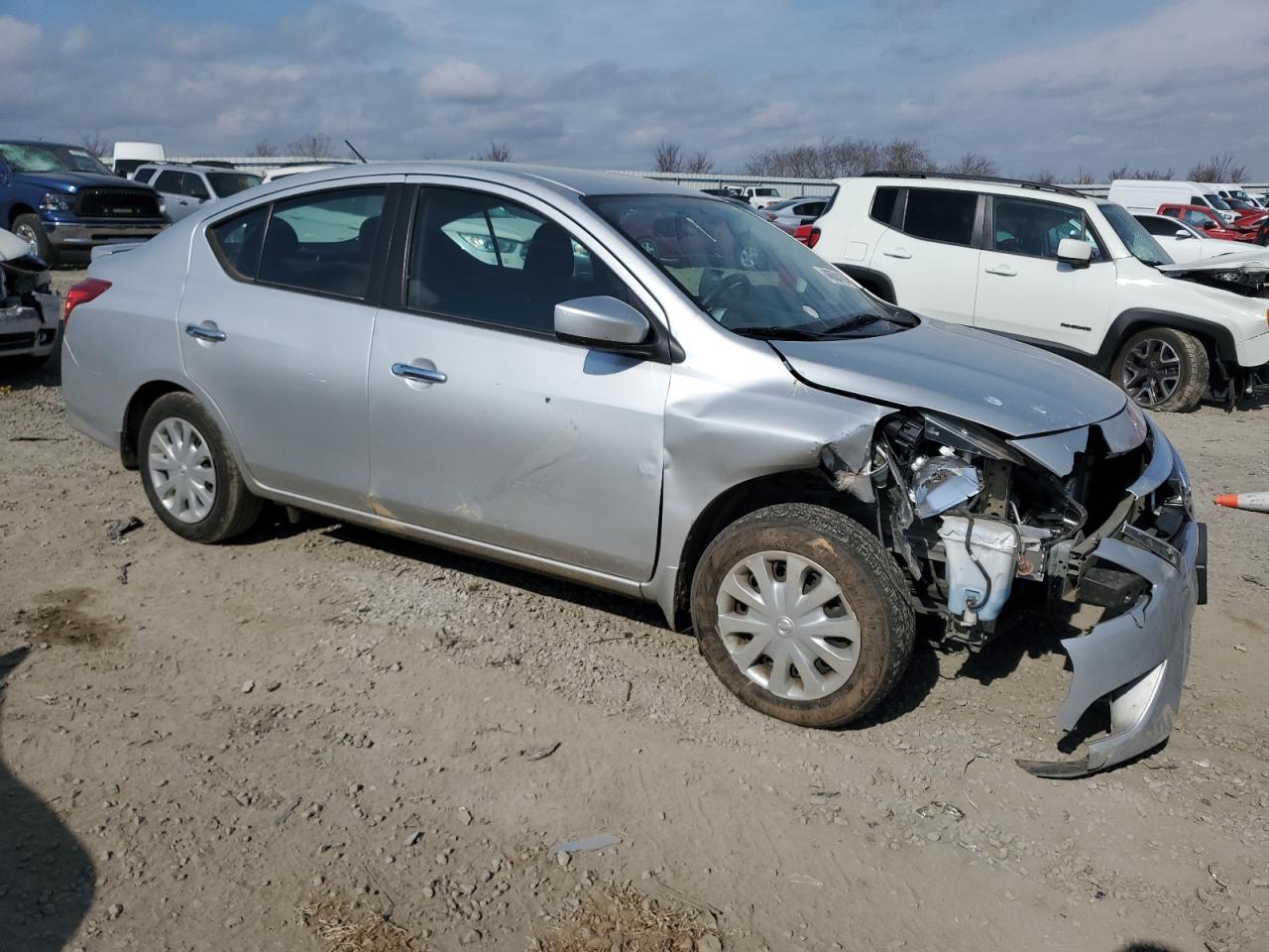 3N1CN7AP4HL863775 2017 Nissan Versa S