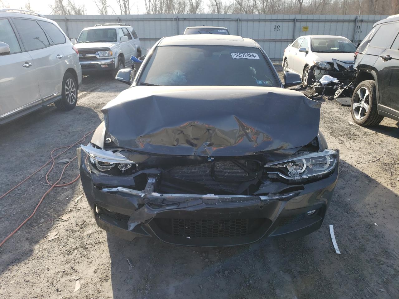 WBA8D9C31HA011898 2017 BMW 330 Xi