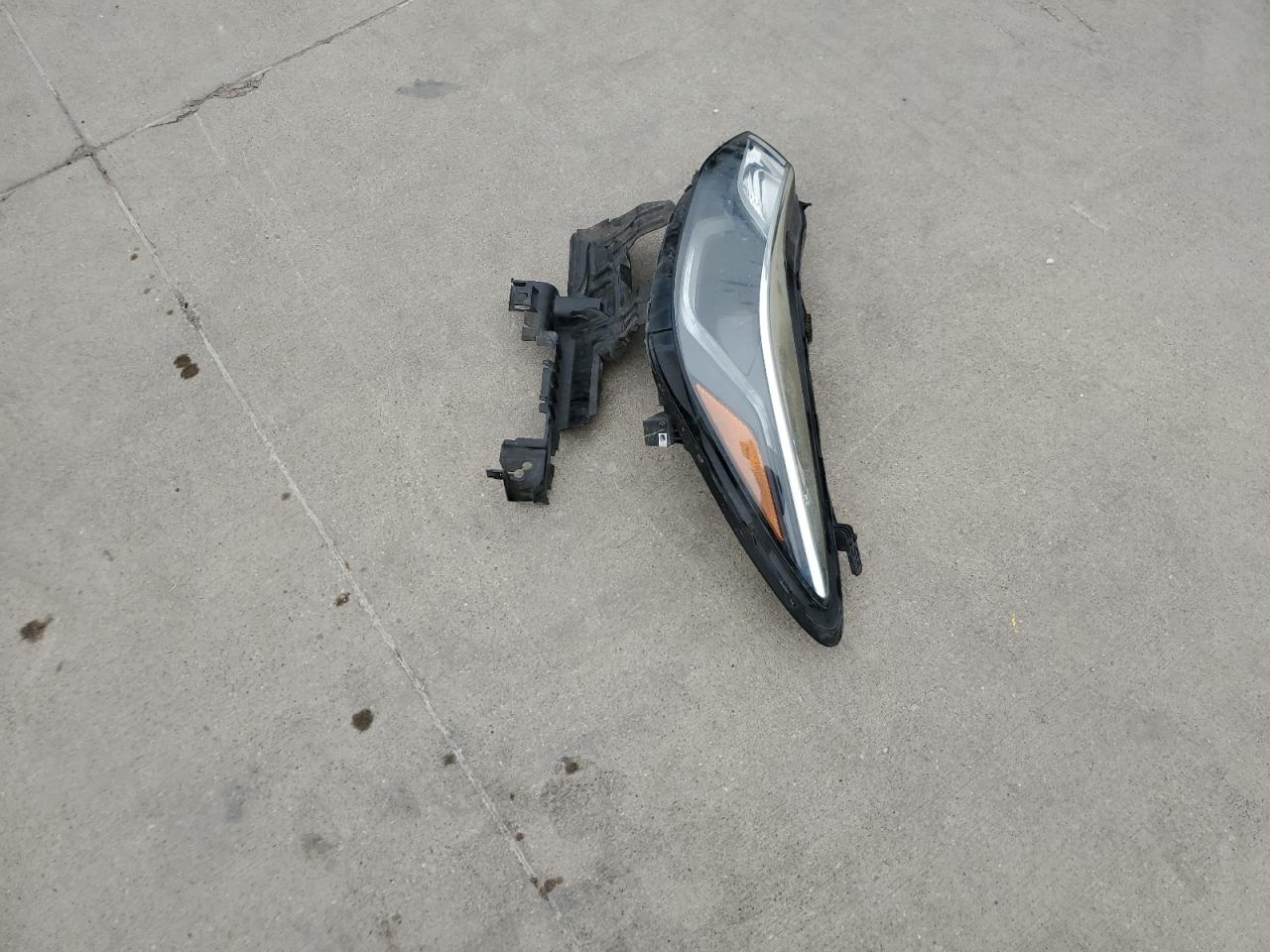 1G1BE5SM3J7111876 2018 Chevrolet Cruze Lt