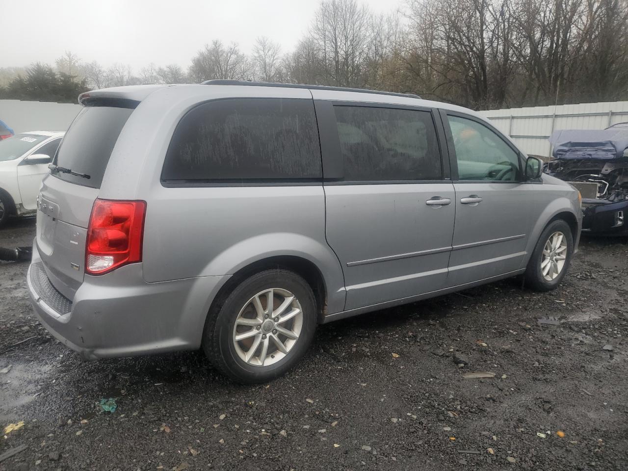 2C4RDGCG0DR739023 2013 Dodge Grand Caravan Sxt