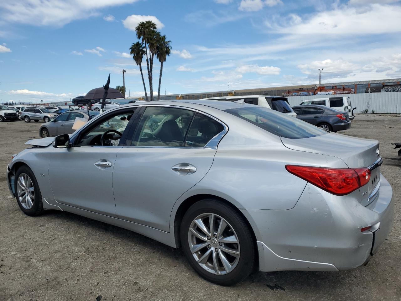 JN1EV7AR2HM835019 2017 Infiniti Q50 Premium
