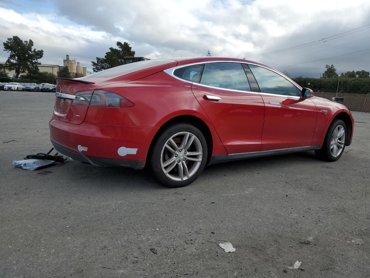 2013 Tesla Model S vin: 5YJSA1CPXDFP13502