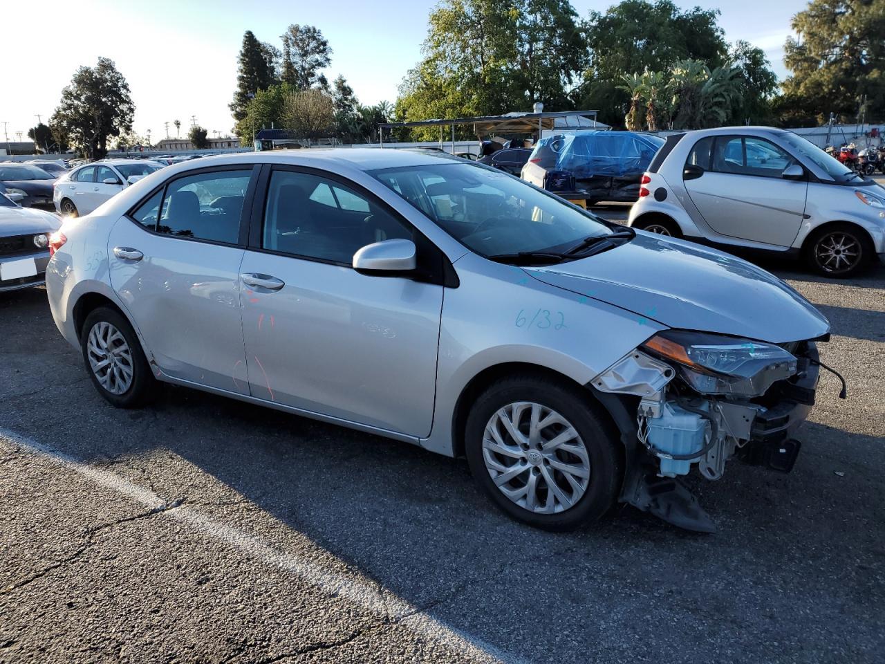 2019 Toyota Corolla L vin: 2T1BURHEXKC149672