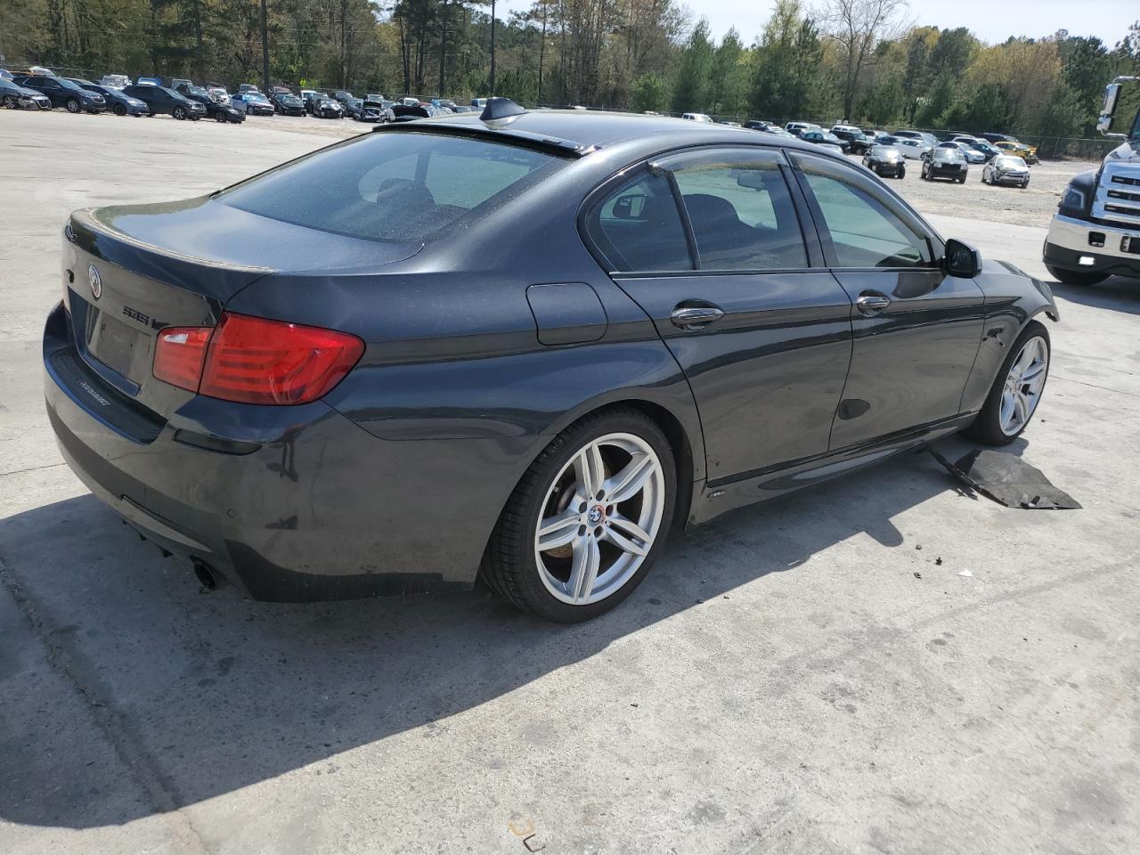 2013 BMW 535 I vin: WBAFR7C56DC826627