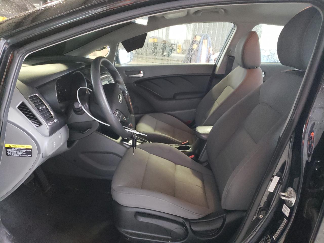 3KPFK4A78JE169313 2018 Kia Forte Lx