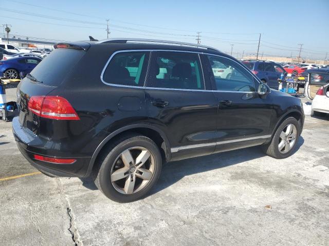 WVGFF9BP0BD000692 2011 VOLKSWAGEN TOUAREG-2