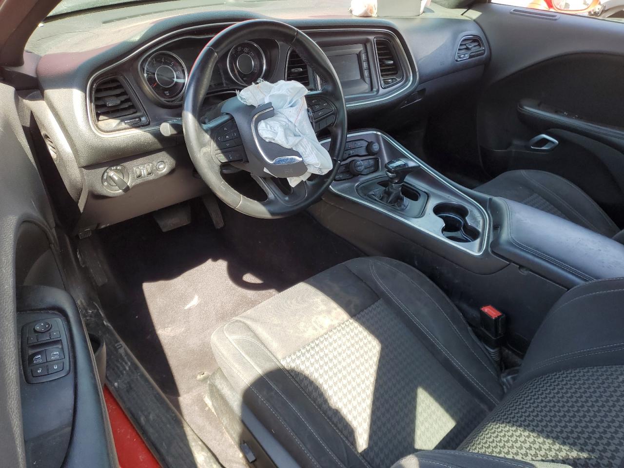 2C3CDZAG4GH201010 2016 Dodge Challenger Sxt