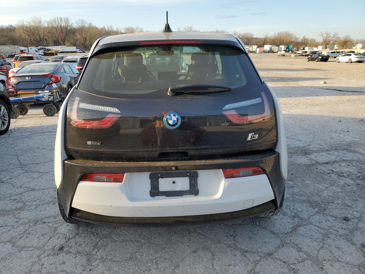 Lot #2429032018 2015 BMW I3 REX