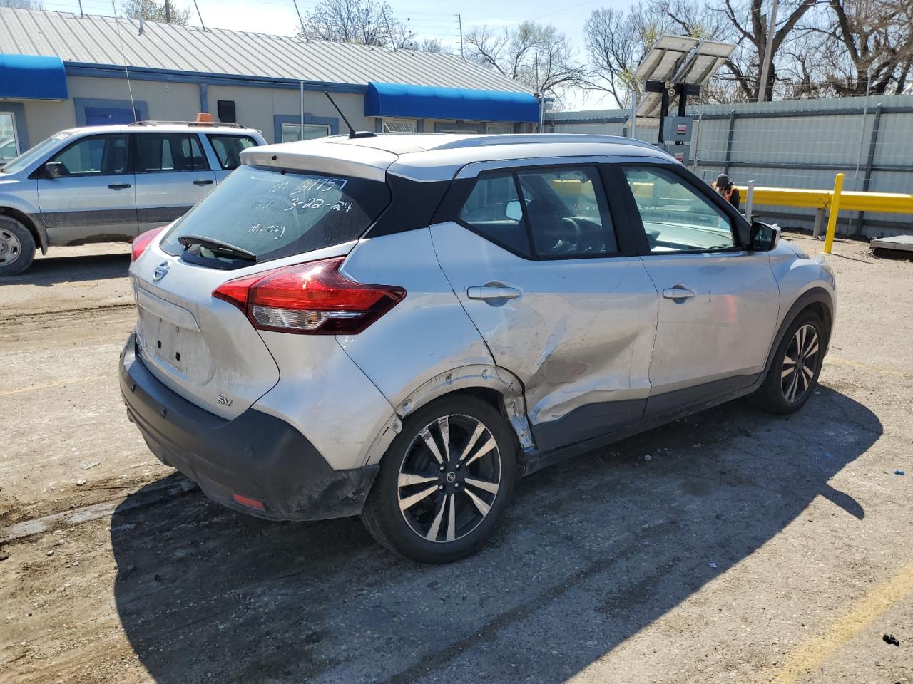 3N1CP5CV3LL496693 2020 Nissan Kicks Sv