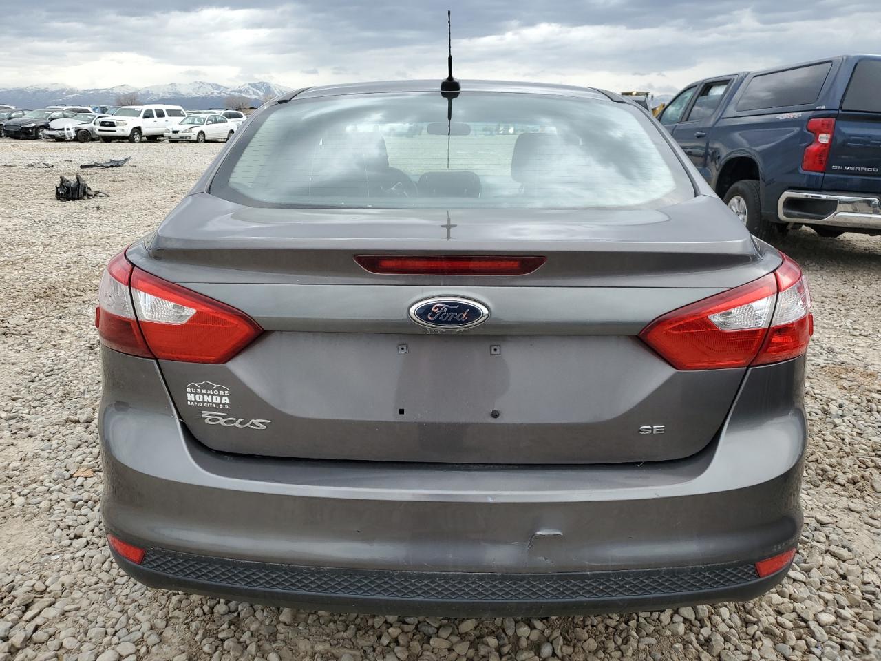 1FAHP3F21CL290279 2012 Ford Focus Se