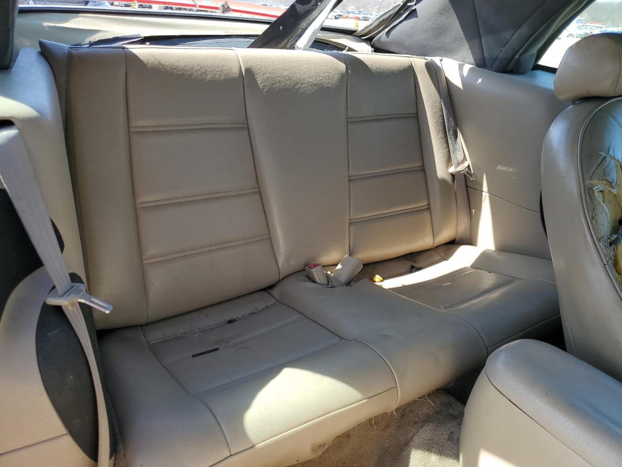 1FAFP444XYF184792 2000 Ford Mustang