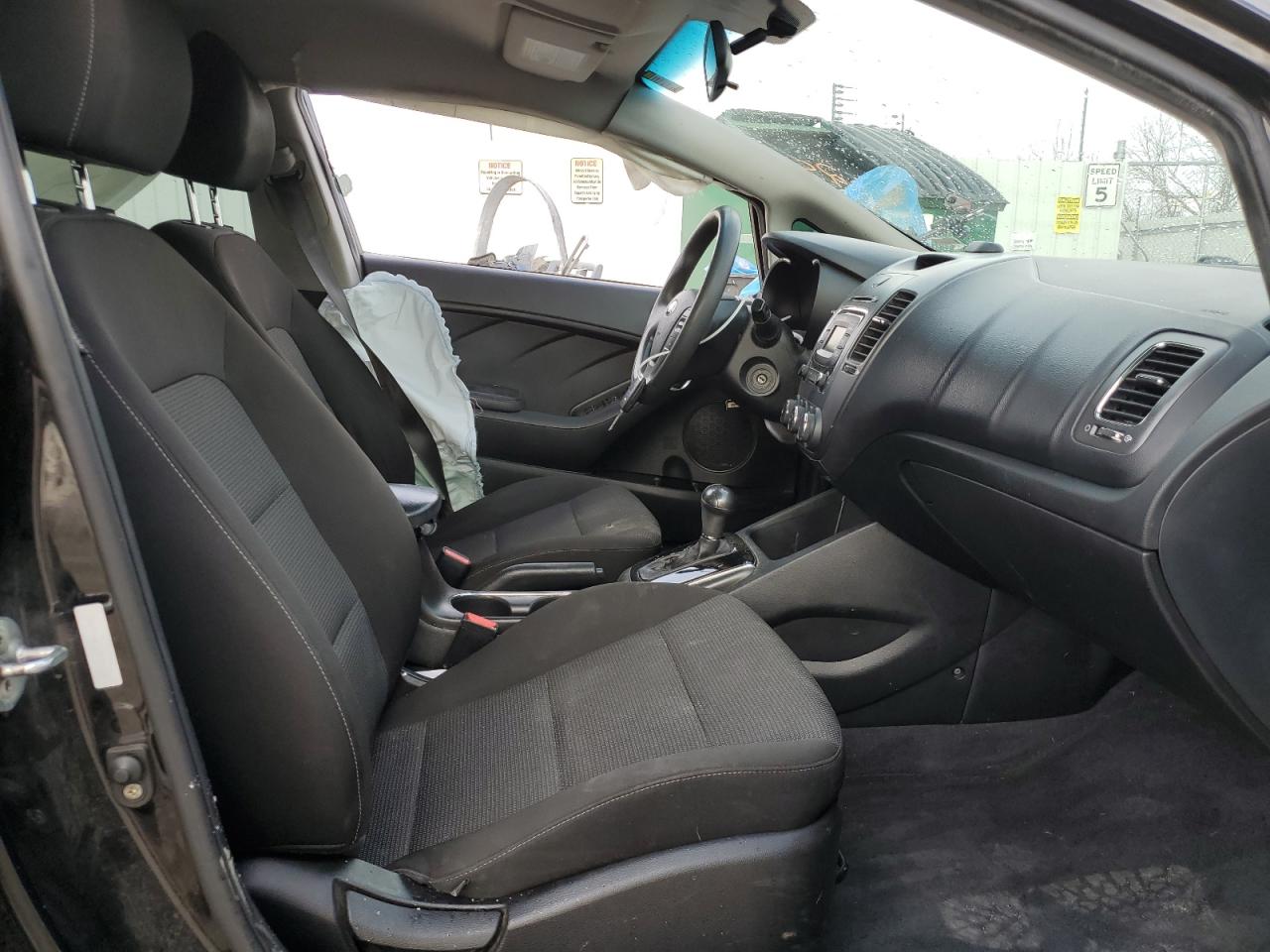 3KPFK4A74JE246534 2018 Kia Forte Lx