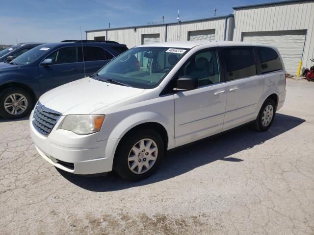 Lot #2438988106 2009 CHRYSLER TOWN & COU salvage car